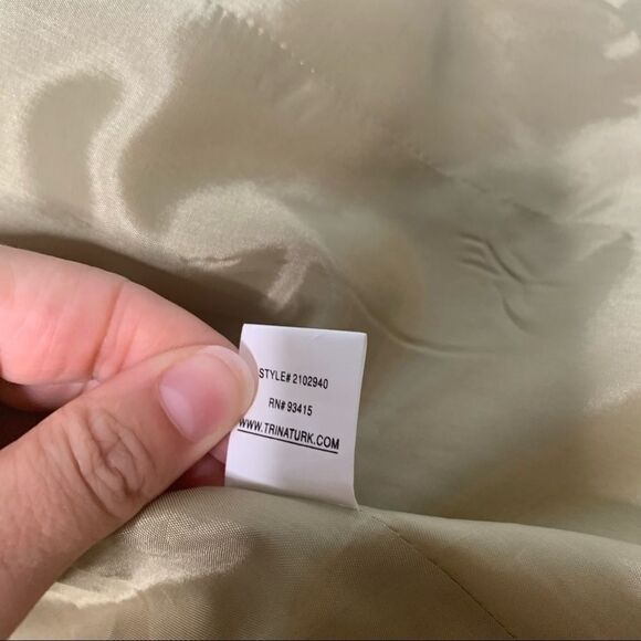 Trina Turk trench coat - Picture 4 of 11